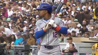 2 Homers Francisco Lindor homers from BOTH sides of the plate (Including a grand slam)