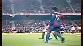 Keterampilan Ronaldinho ☠️ |#vintageftbl #ronaldinho #fyp #viral