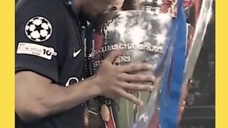 Paris Saint-Germain akhirnya mencatatkan namanya di puncak kejayaan Eropa!