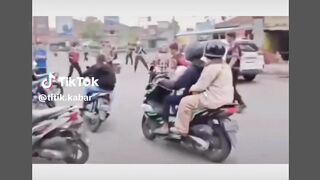 Mau tambah uang jajan join di sini https://enak.blog/koin 36