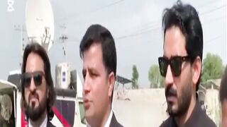 Imran Khan’s Lawyer Naeem Haider Panjuta Media Talk Outside Adiyala Jail