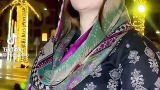 Maine apne account per video isliye Dali hai to main famous ho sakun