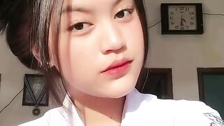 Beautiful Girl's 11