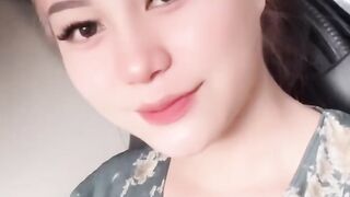 Beautiful Girl's 12