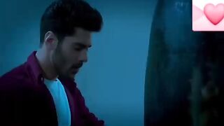 Pratha and Rishabh Romantic Moments | Nagin 6 |