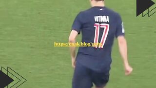 Aksi keren Vitinha di lapangan!