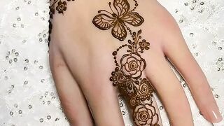 New best Eid Mubarak special mehndi design