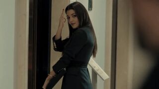 İşte size ikinci ön izleme! Sahnenin öncesini bilmek istiyorsan yarın akşam Halka yı kaçırma!
