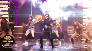 Indian Girl Yogita Chavan Dance