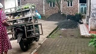 Jual sayur keliling di indonesia