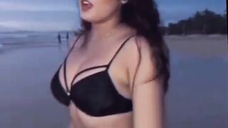 Hot Bollywood