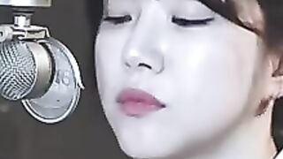 What's Up- 4 Non Blondes cover bubble dia 3