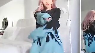 Romantic dance