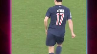Tembakan akurat, gol indah! Vitinha buktikan kelasnya! ????????