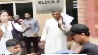 Sana TikTokr ko mar dia gia h