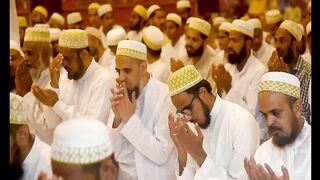 Karachi Bohri community celebrates Eid-ul-Adha with religious fervor