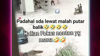 Kalian Fokus Nonton Yang Mana ?!