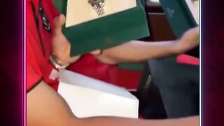Pemain Timnas Indonesia Dihadiahi Jam Tangan Rolex dari Prabowo