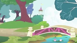 MLP FIM Season 1 Episode 5 - Griffon the Brush off