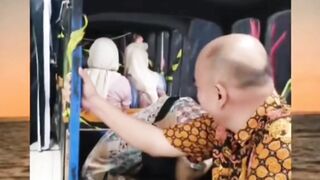 Penasaran iya…