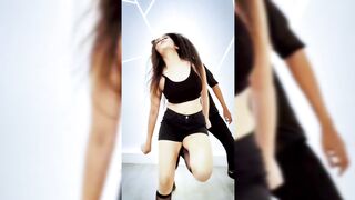 Indian Girl Niranjani Rao Dance