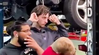Dude Is Scared Of His Own Creatoin