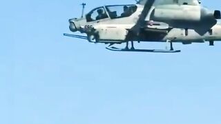US Marine AH-1Z Viper Over Los Angeles: Military Response to Protests?