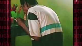 sekuat tenaga makan mie doang
