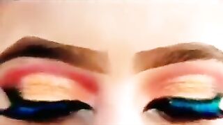Golden glitery eyes