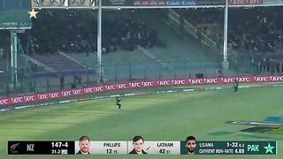PAK vs NZ ODI USAMA wicket