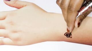 Easy beautiful back hand mehndi design _ simple mehndi design _ mehndi ka design _ mehndi designs..