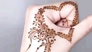 New hand mahndi design 2