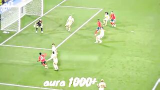 Cr7....