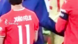 YAMAL MENGACUHKAN RONALDO