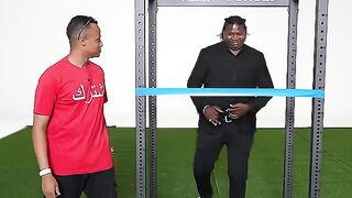 كم شريط يوقفه هذا العملاق؟  I aboflah