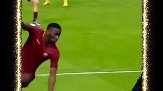 Keterampilan Menggiring Bola yang Menakjubkan