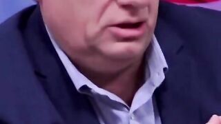 ЗЕЛЕНСКИ РАЗКРИТИКУВА ОРБАН