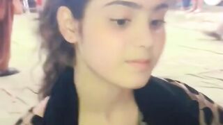 Beautiful girl vadio for Pakistan