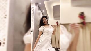 Indian Girl Khuushi Popley Dance
