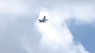 J-35A Gryfalcon: China's Stealth Fighter & Pakistan's Game-Changing Airpower Upgrade