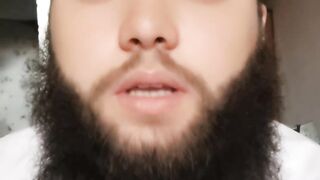 ۔۔؟درود نہ پڑھنے والا کیسا ہے
