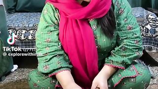 Biwi  ho to aisi♥️♥️