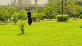Badshahi Masjid