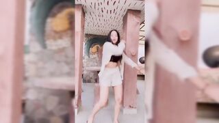 Indian Girl Shyrin Anicka Dance
