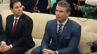 ХЕГСЕТ ГО УНИЖИХА ПРЕД КАМЕРИТЕ