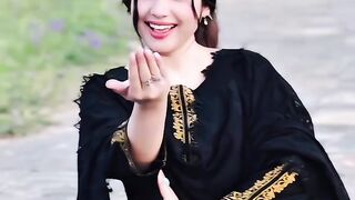 Aa kehindur chale jain hum????????????