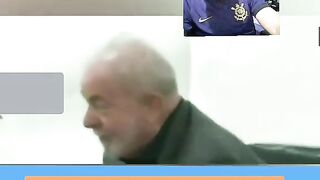 Presidente Lula, conversando com os ministros do STF