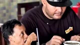 KETIKA LAPAR TAPI MAKANNYA GA SESUAI EKSPEKTASI