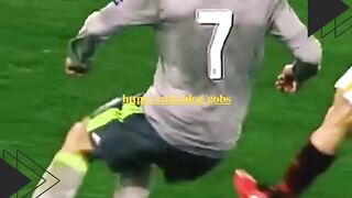 Tendangan bebas super cantik dari Cristiano Ronaldo! ⚽????