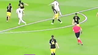 Mimpi buruk para Kiper ????????